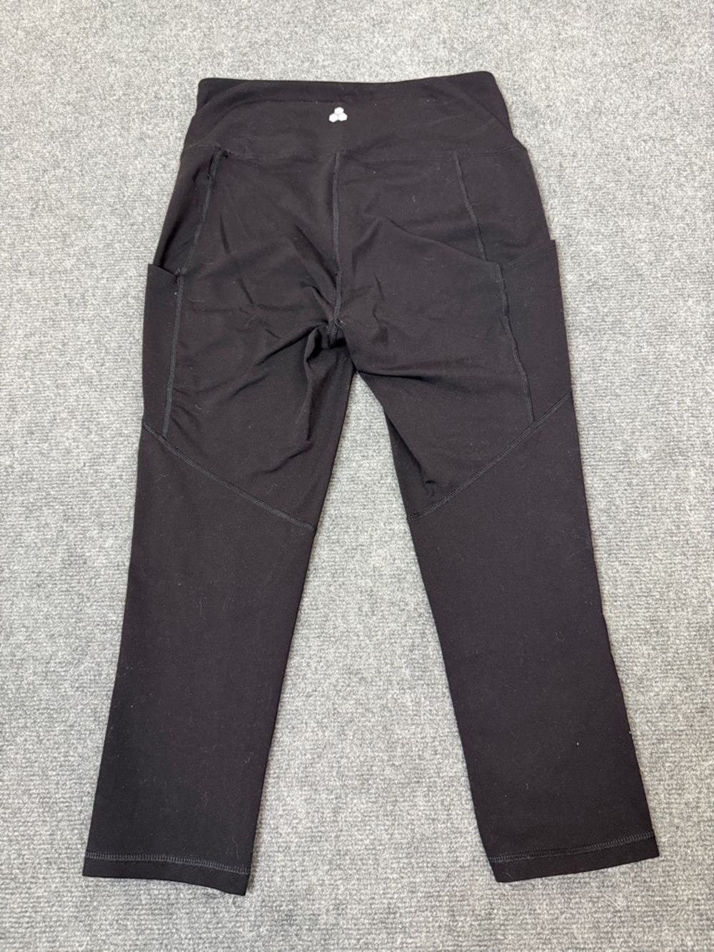 tek gear Black High-Rise Shapewear Cropped Leggings with Pockets Sz M (A3) - Picture 5 of 7